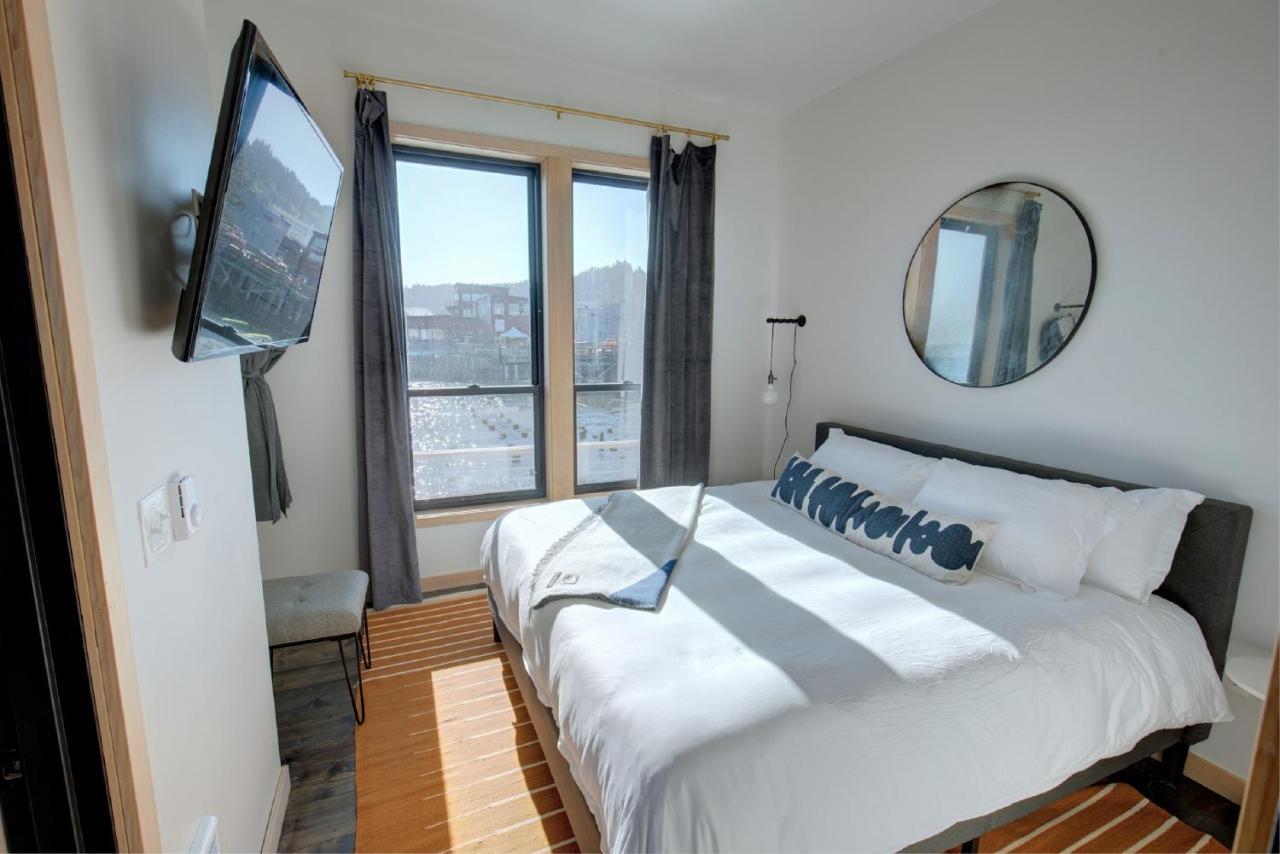Bowline Hotel Astoria Exteriör bild
